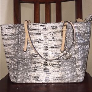 Guess Brand “Snake skin” tote. New without tags